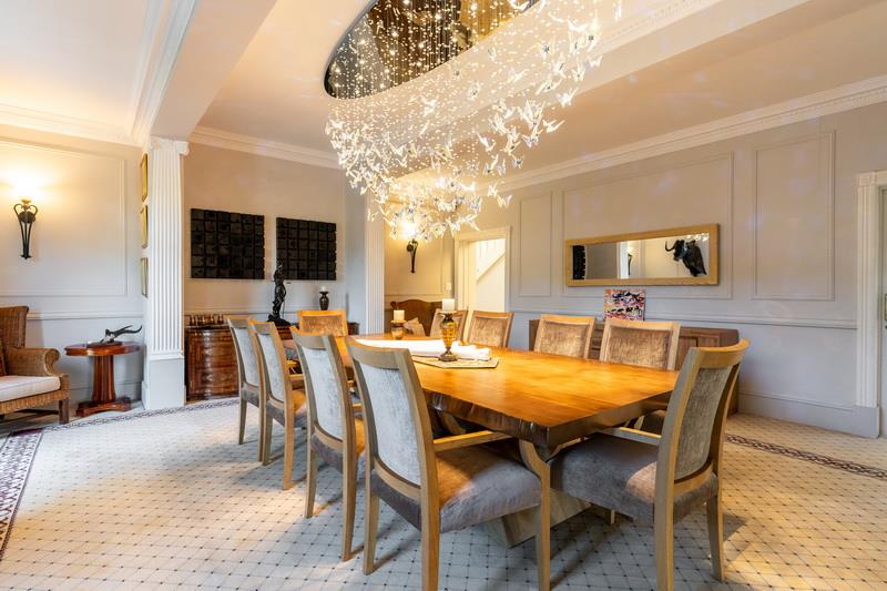 4 Bedroom Property for Sale in Constantia Western Cape